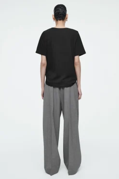 Damen COS T-Shirts | Oberteile*ALLTAGS-T-SHIRT MIT V-AUSSCHNITT