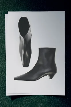 Damen COS Accessoires Aus Leder | Schuhe*ANKLE BOOTS MIT KARREEFÖRMIGER ZEHENPARTIE