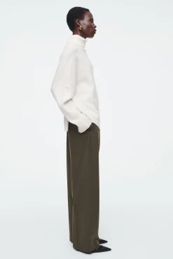Damen COS Strickmode*ASYMMETRISCHER PULLOVER AUS MERINOWOLLE