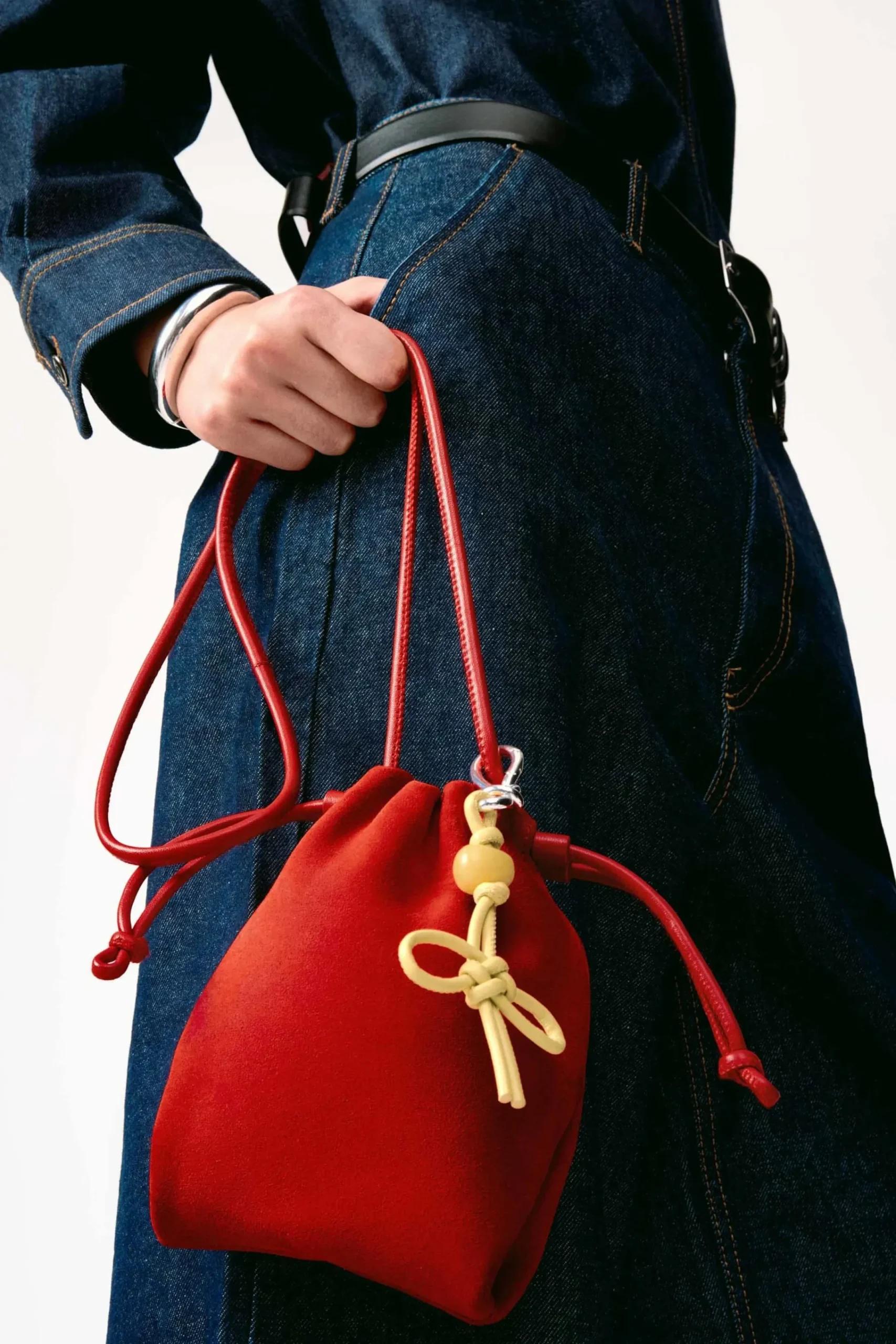 Damen COS Taschen*CAVATELLI HANDYTASCHE – LEDER