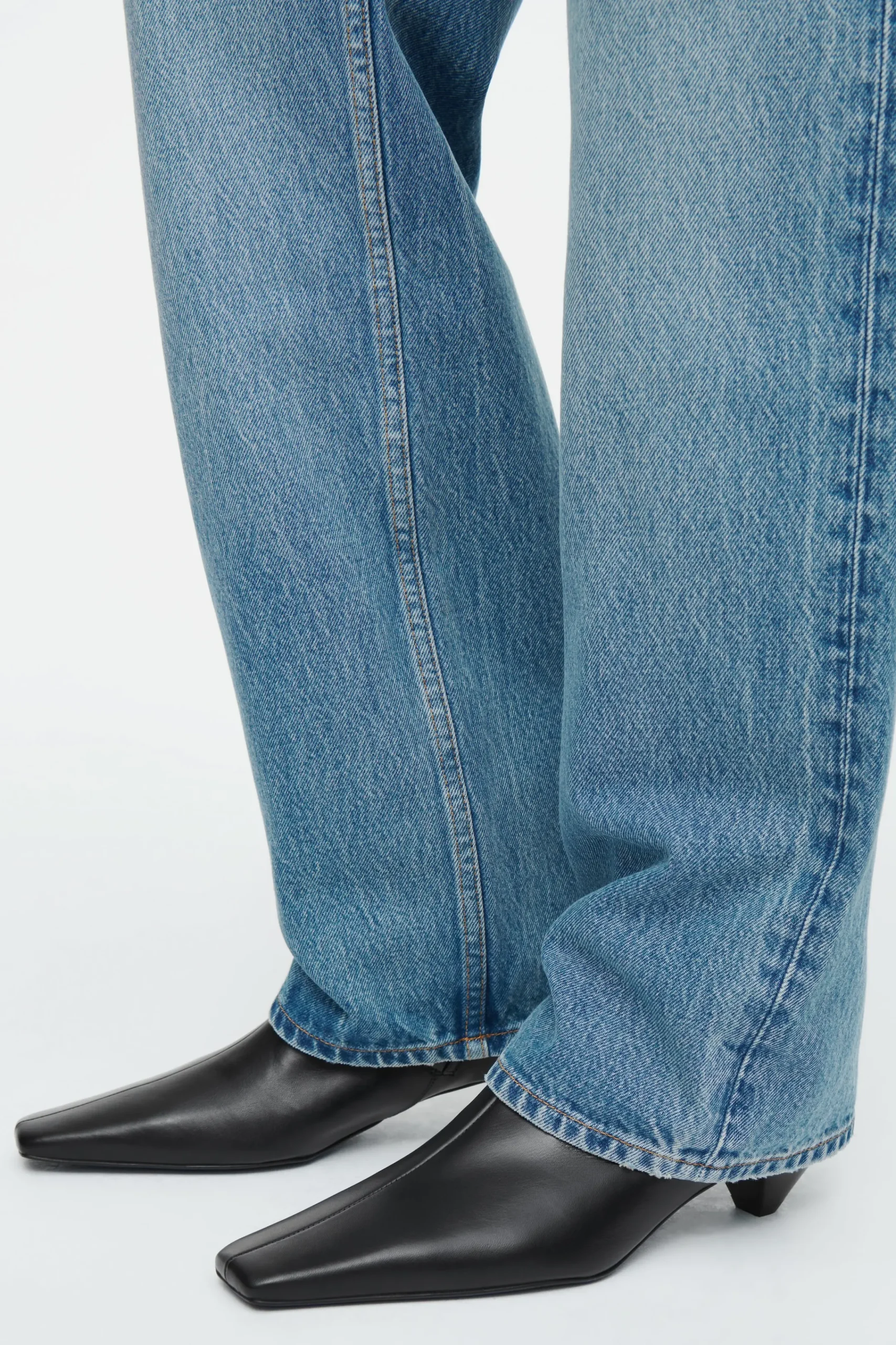 Damen COS Jeans | Hosen*COLUMN JEANS MIT GERADEM BEIN