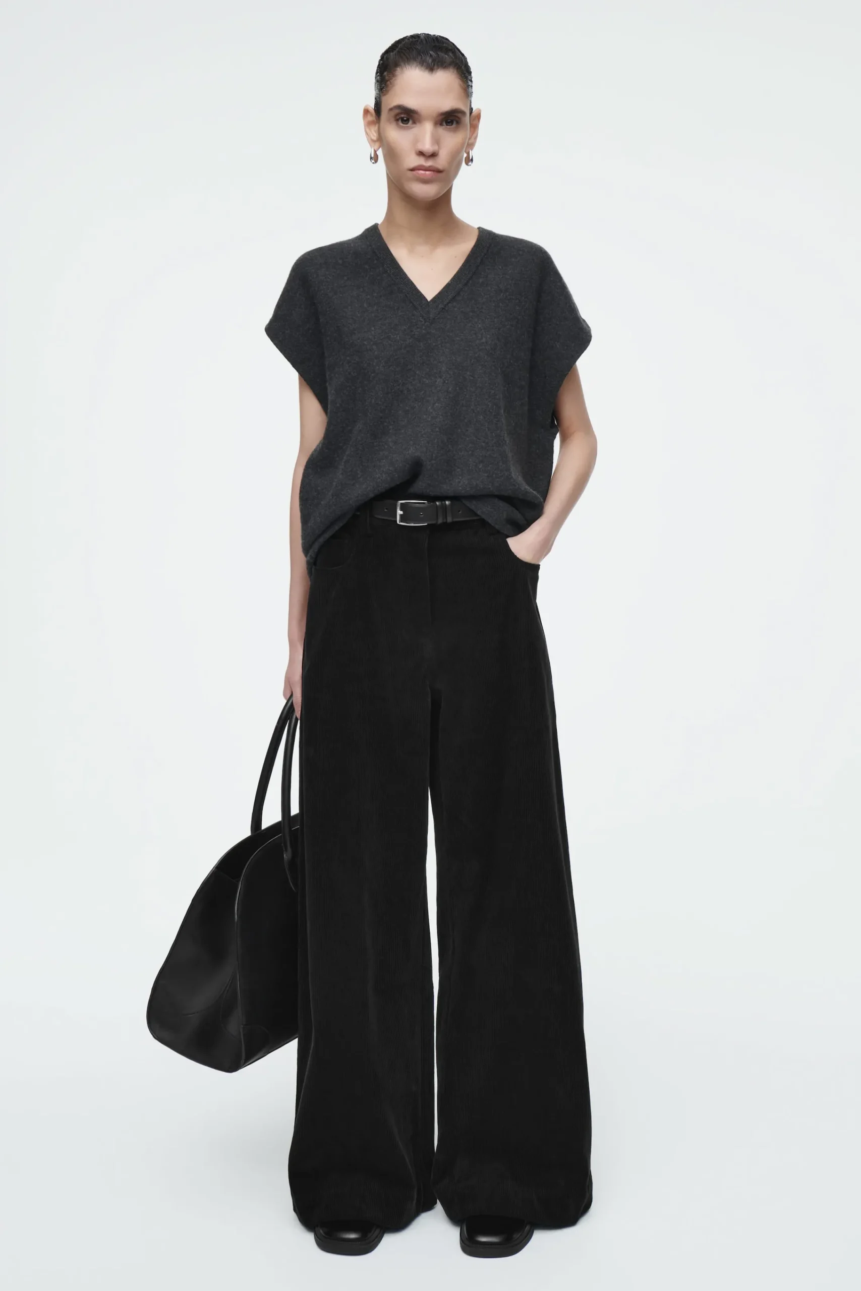 Damen COS Hosen*CORDHOSE MIT WEITEM BEIN