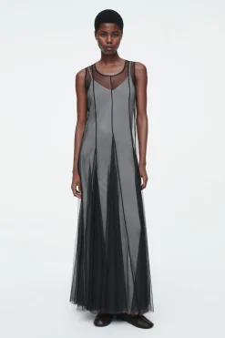Damen COS Kleider*DAS MAXIKLEID AUS TÜLL