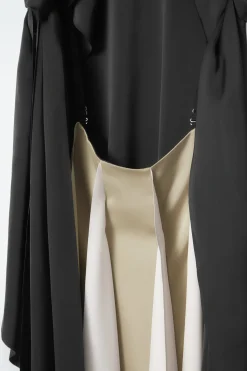 Damen COS Kleider*DAS MAXIKLEID MIT OFFENEM RÜCKEN