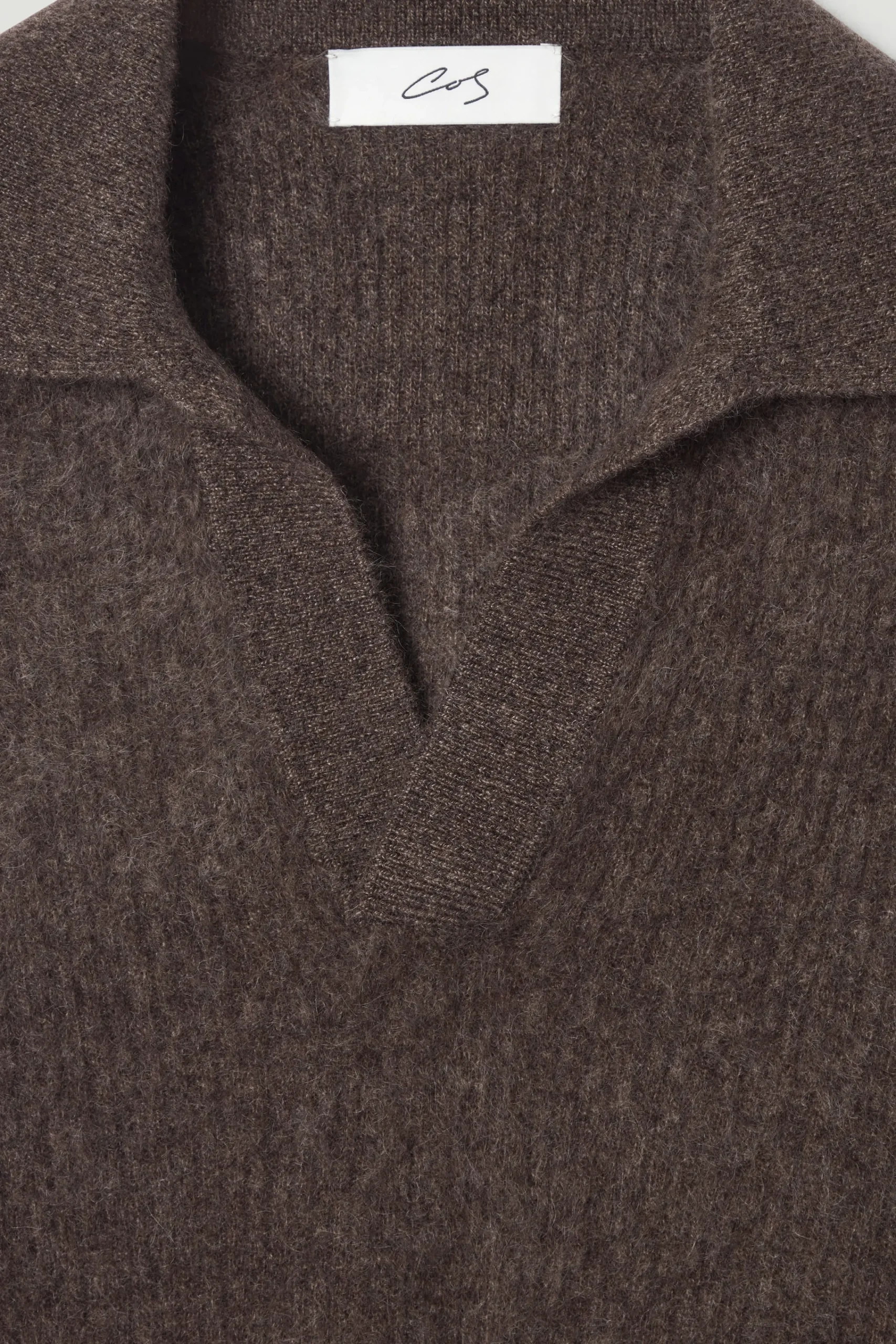 Herren COS Poloshirts | Pullover*DAS POLOSHIRT AUS GEBÜRSTETEM KASCHMIR