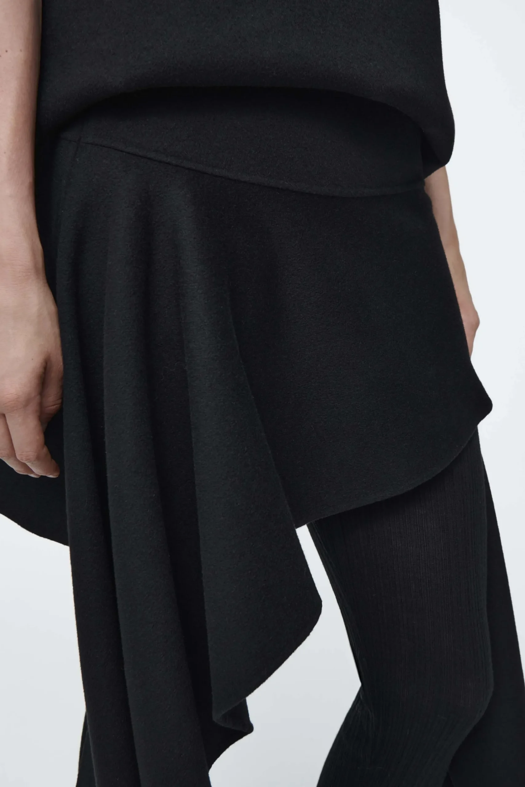 Damen COS Röcke*DER ASYMMETRISCHE ROCK AUS DOUBLEFACE-MATERIAL