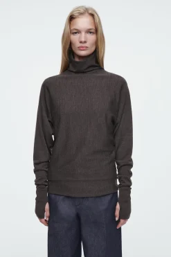 Damen COS Oberteile | Strickmode*DER MERINOWOLLPULLOVER MIT STEHKRAGEN