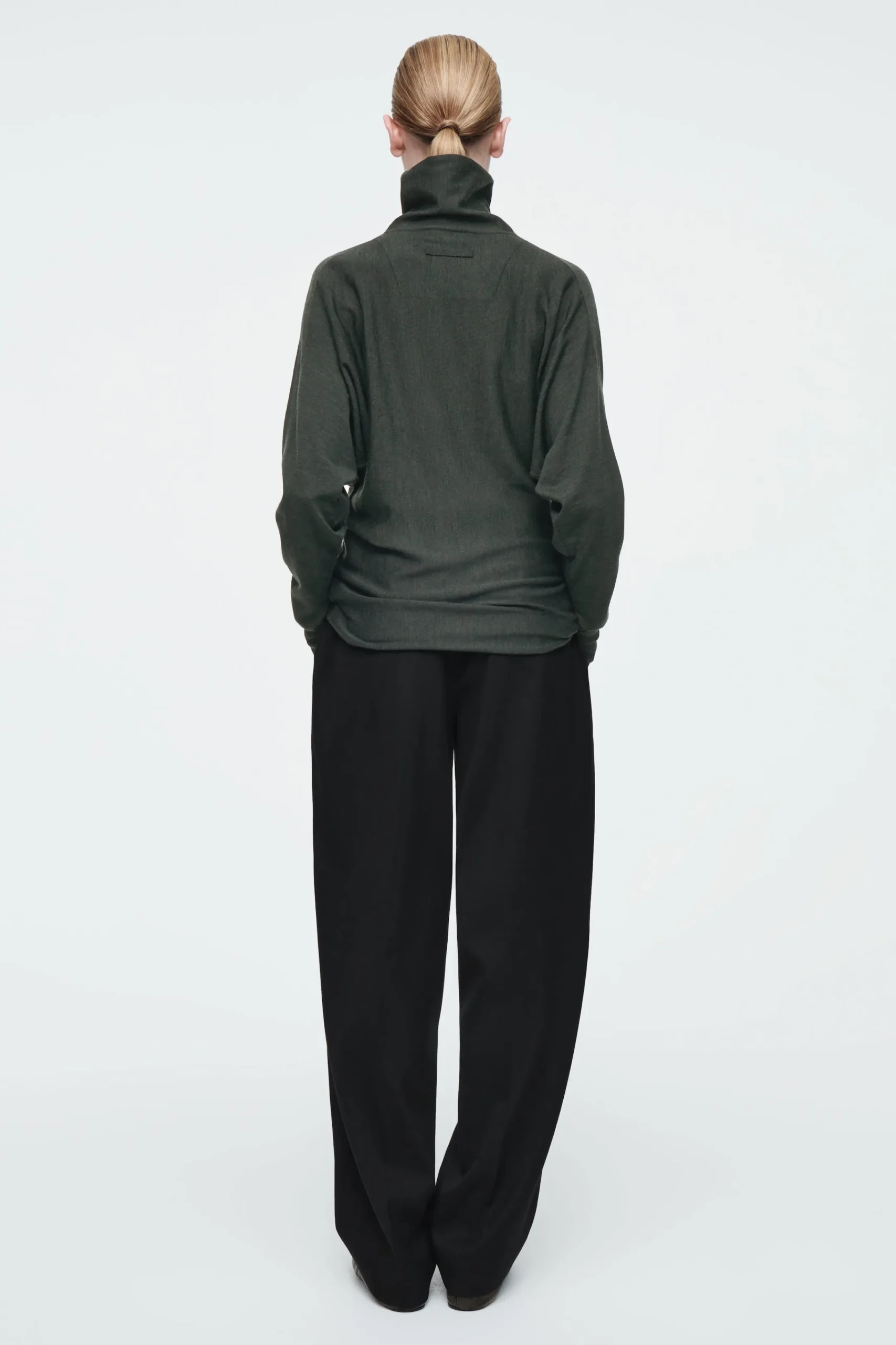 Damen COS Oberteile | Strickmode*DER MERINOWOLLPULLOVER MIT STEHKRAGEN