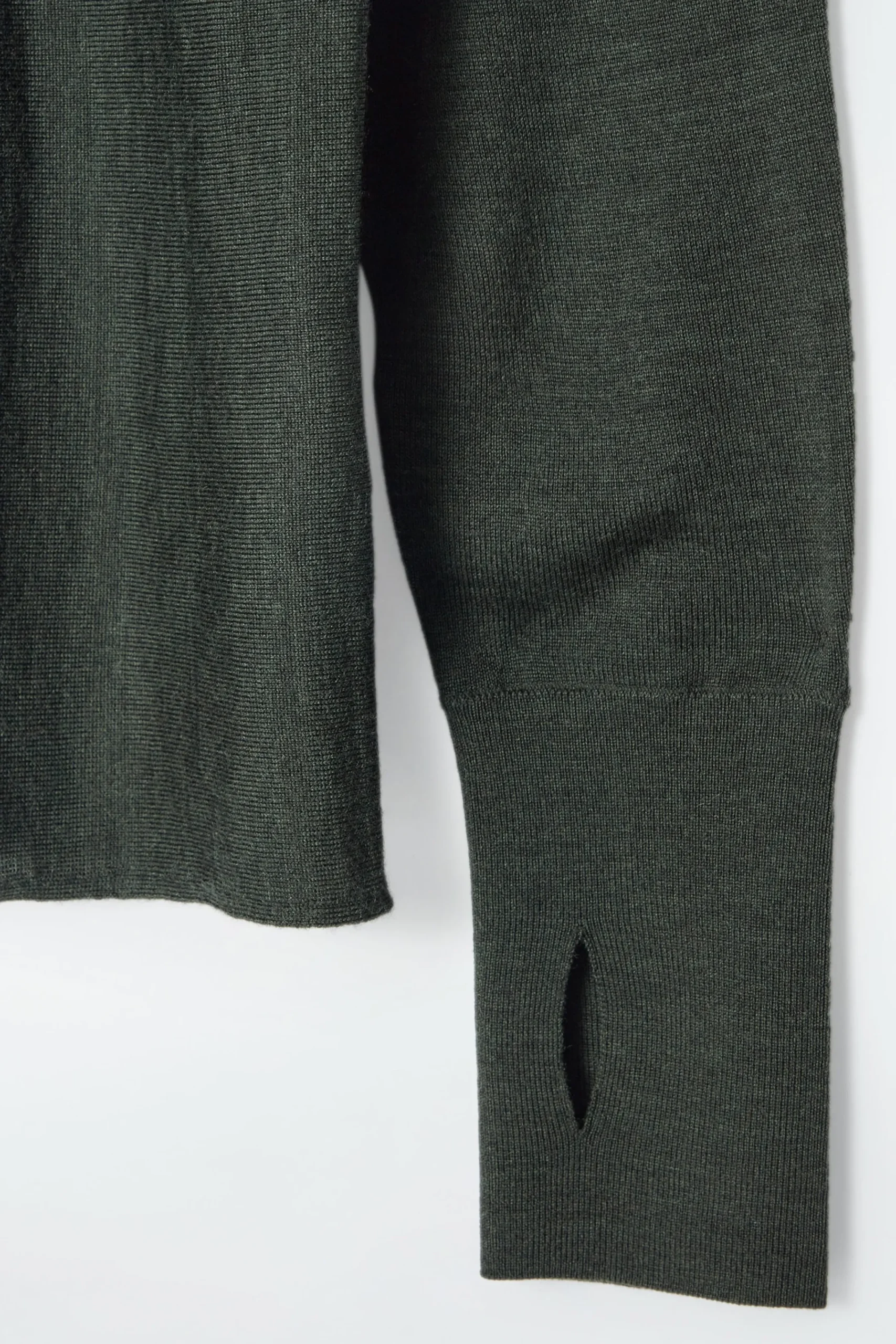 Damen COS Oberteile | Strickmode*DER MERINOWOLLPULLOVER MIT STEHKRAGEN