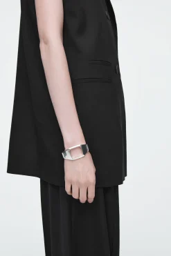 Damen COS Schmuck | Schmuck*DER SKULPTURALE ARMREIF