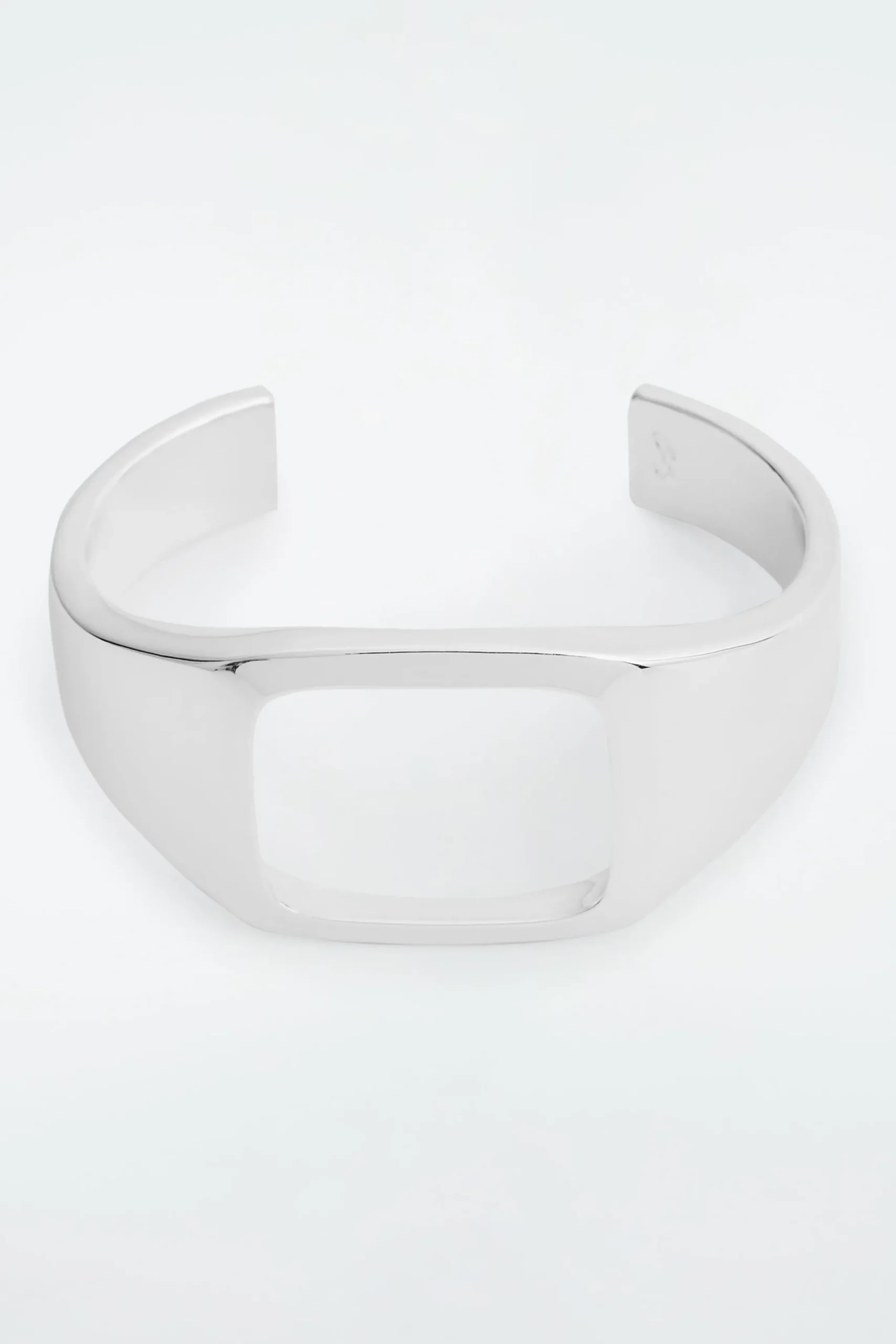 Damen COS Schmuck | Schmuck*DER SKULPTURALE ARMREIF