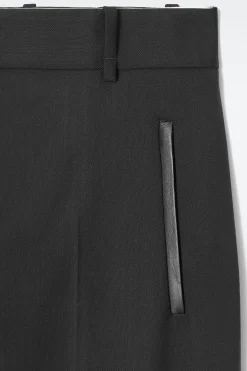 Damen COS Hosen*DIE ELEGANTE HOSE MIT BARREL-BEIN