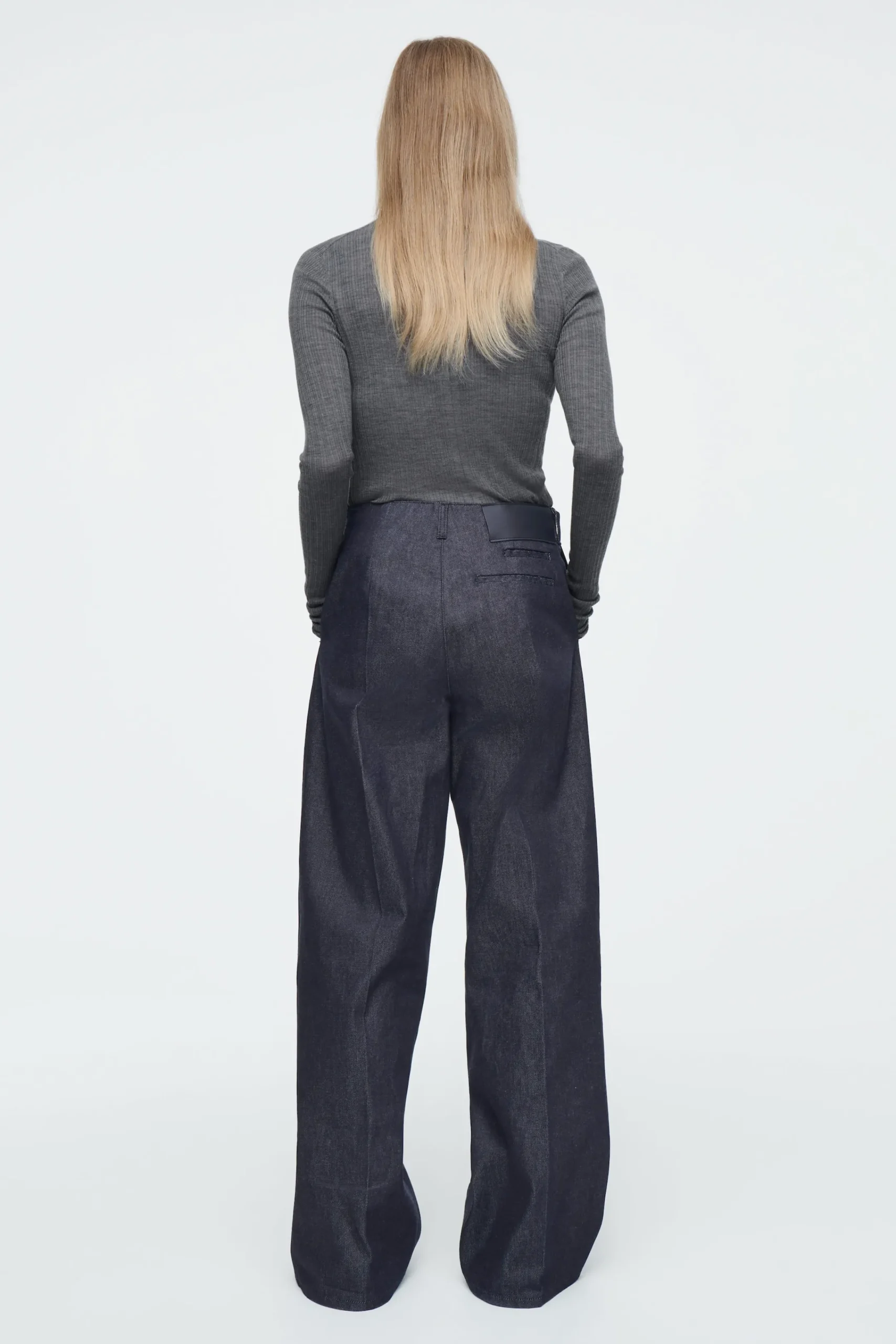 Damen COS Jeans | Hosen*DIE JEANS AUS RAW DENIM MIT WEITEM BEIN