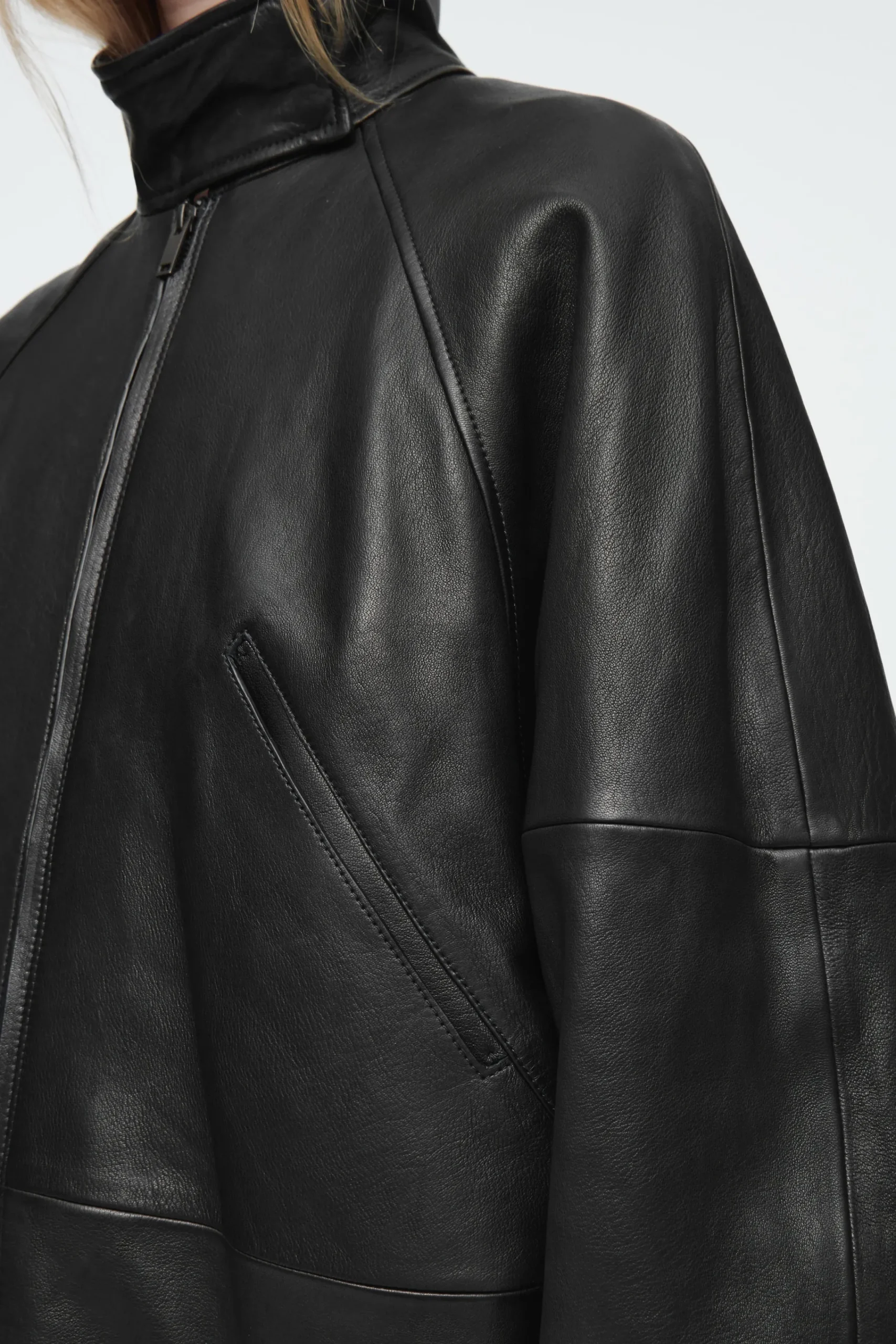 Damen COS Mäntel & Jacken*DIE LEDERJACKE