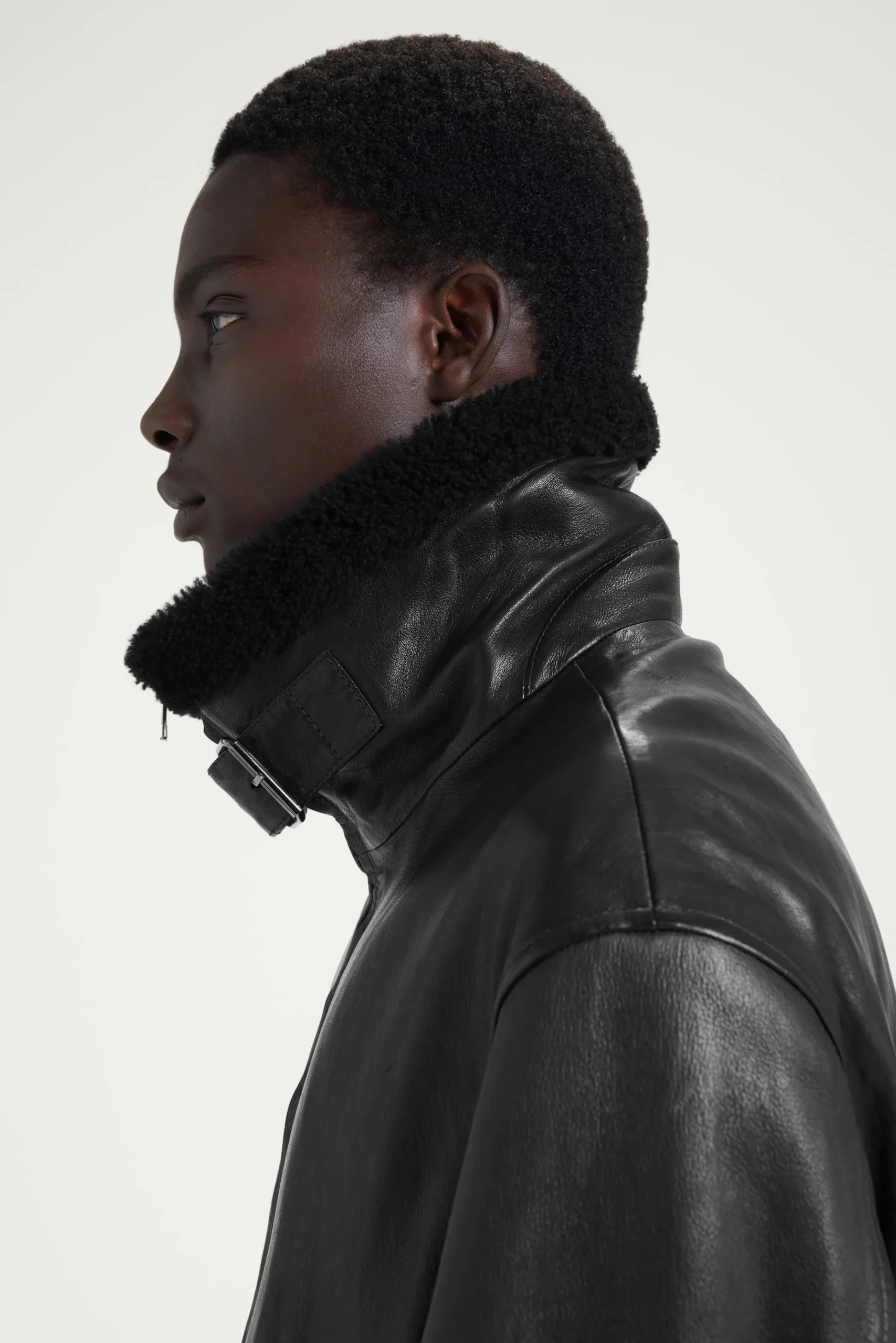 Herren COS Mäntel & Jacken*DIE LEDERJACKE MIT LAMMFELLBESATZ