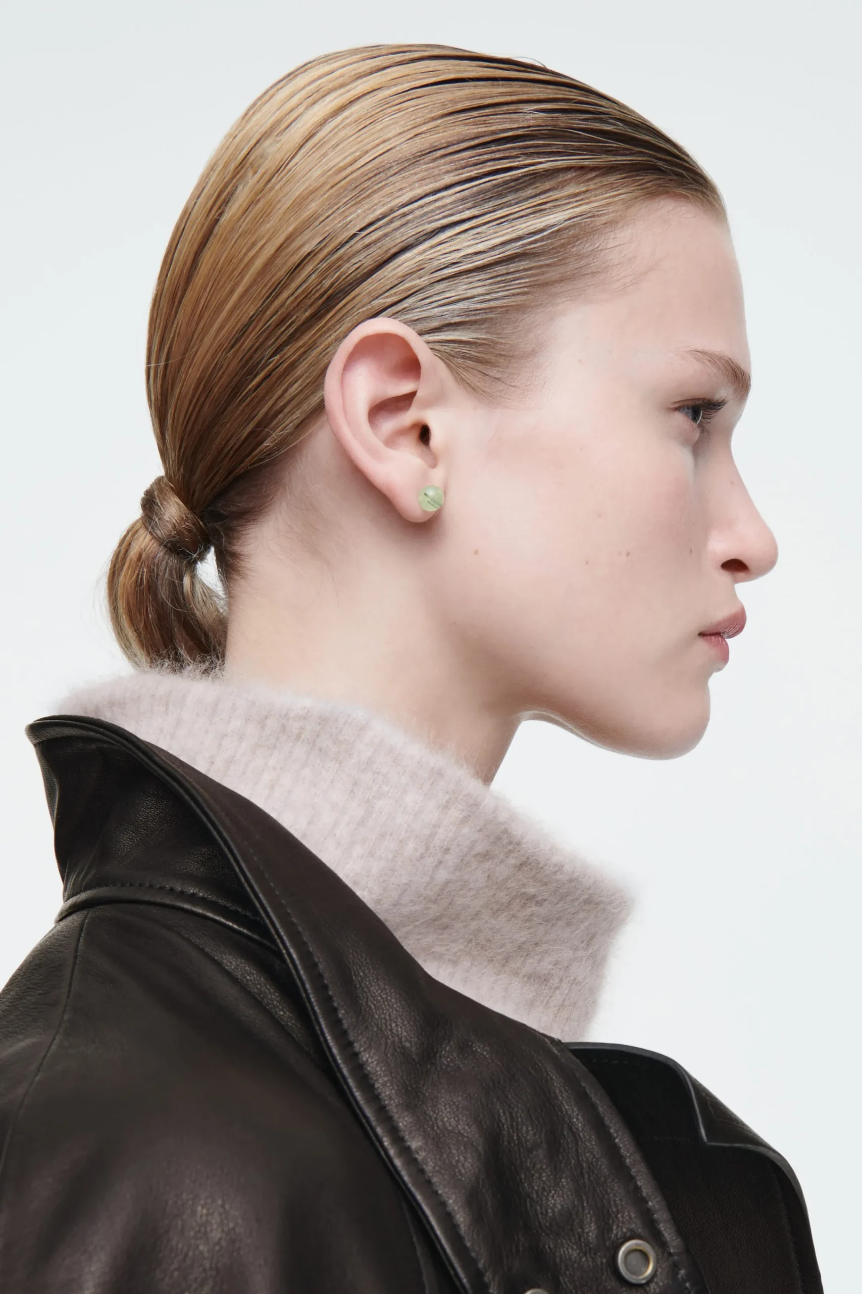 Damen COS Schmuck*DIE OHRSTECKER AUS QUARZ