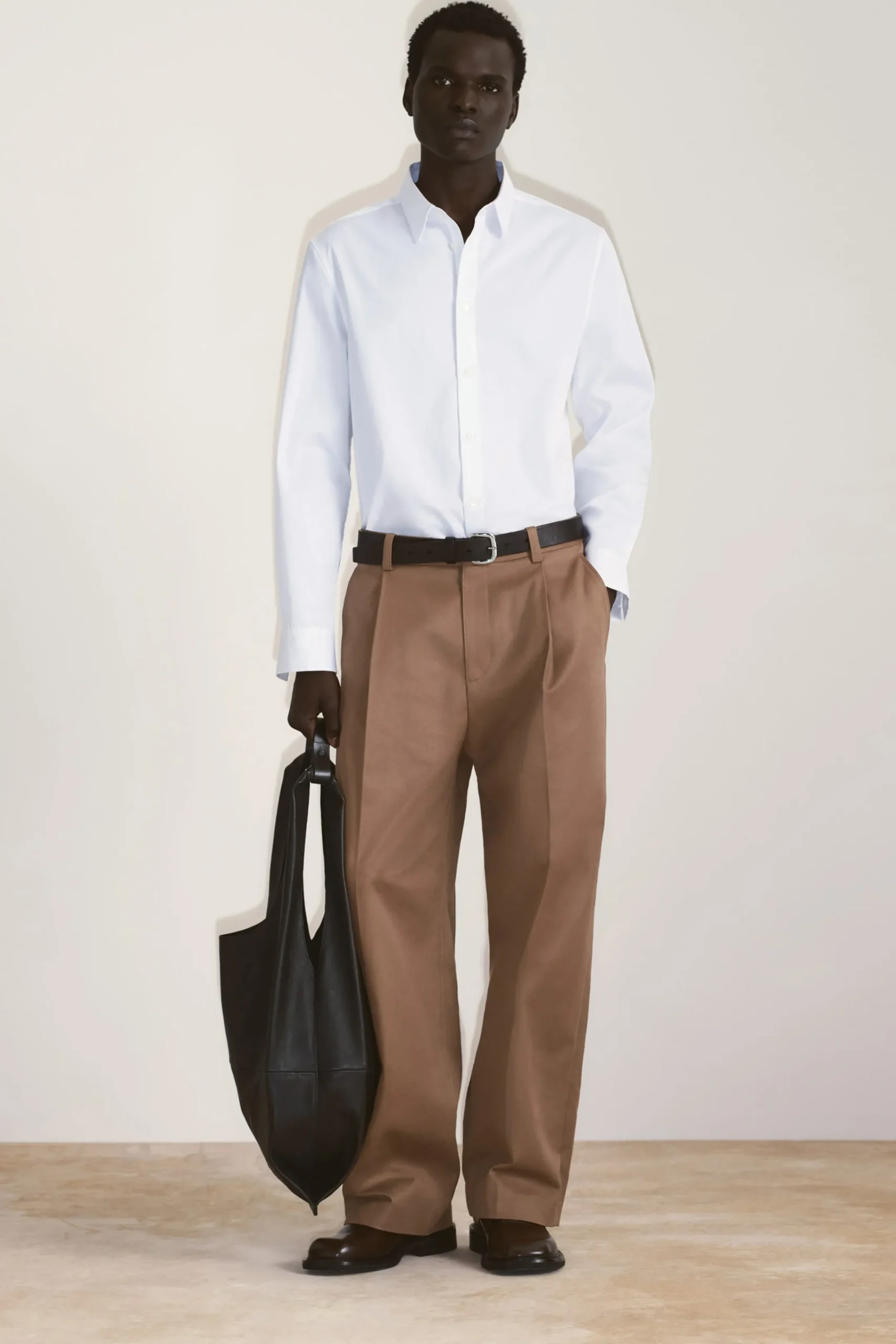 Herren COS Hemden*ELEGANTES BAUMWOLLHEMD MIT NORMALER PASSFORM