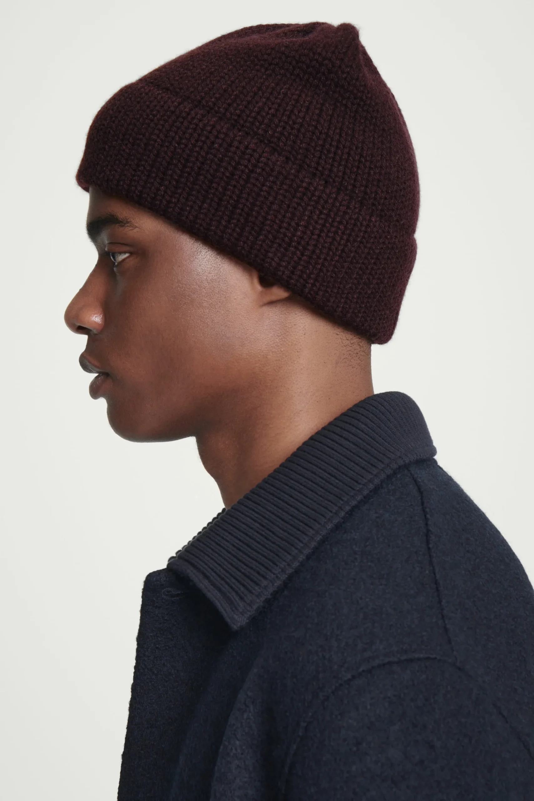 Herren COS Mützen, Schals & Handschuhe | Kaschmir*GERIPPTE BEANIE AUS KASCHMIR-MIX MIT KREMPE