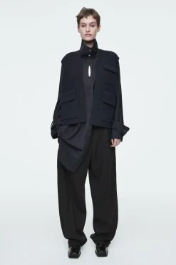 Damen COS Strickmode*GERIPPTE UTILITY-WESTE AUS MERINOWOLLE