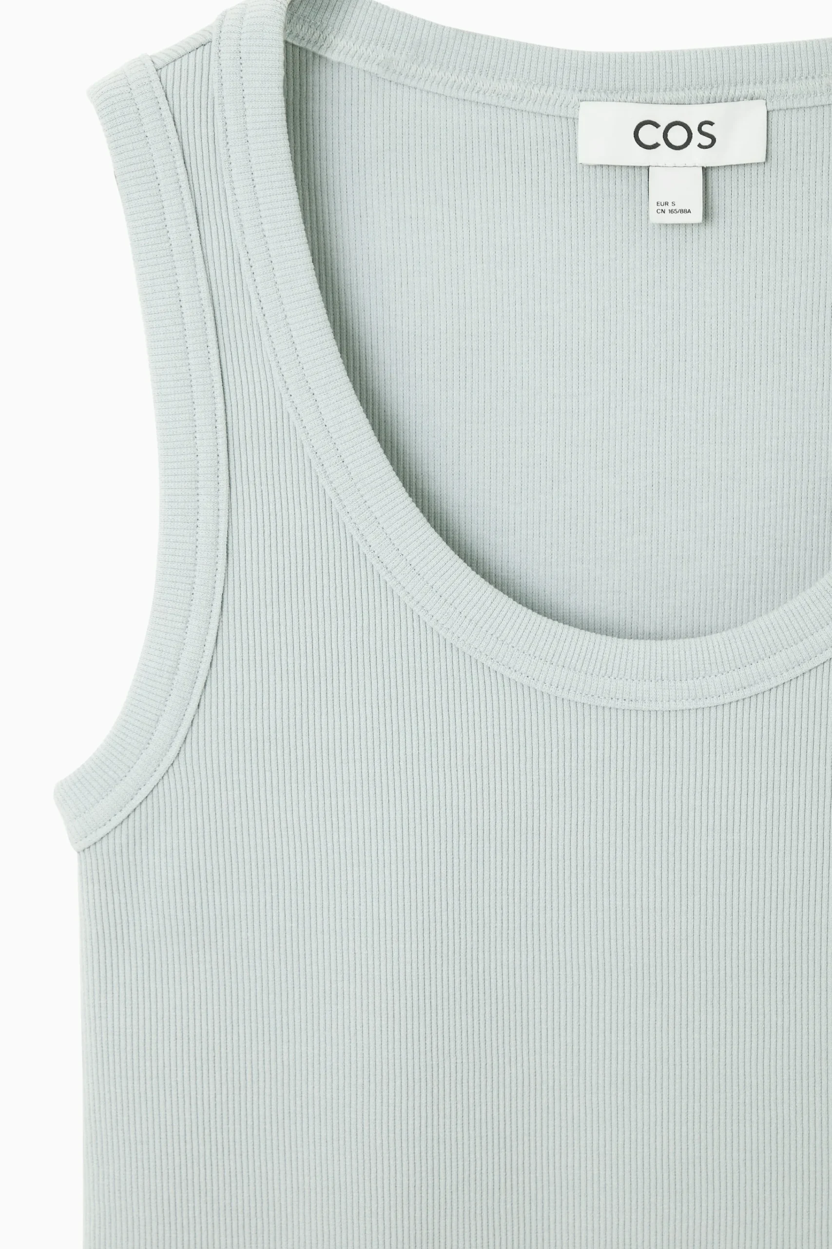 Damen COS Oberteile*GERIPPTES TANKTOP MIT RUNDHALSAUSSCHNITT