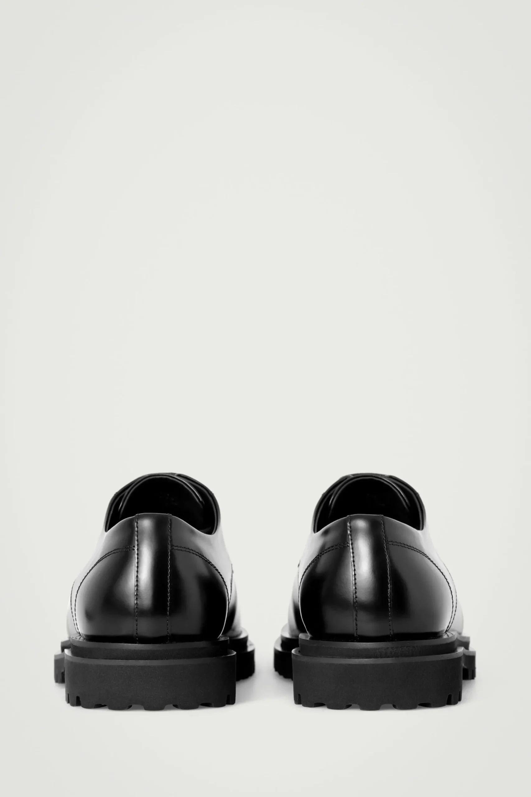 Herren COS Schuhe*GROBE DERBYS AUS LEDER