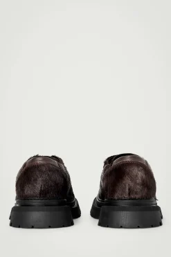 Herren COS Schuhe*GROBE DERBYS AUS PONYHAARLEDER