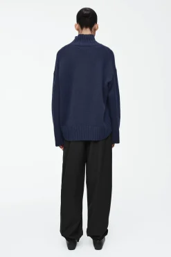Damen COS Kaschmir | Strickmode*GROBSTRICKPULLOVER AUS KASCHMIR MIT ROLLKRAGEN