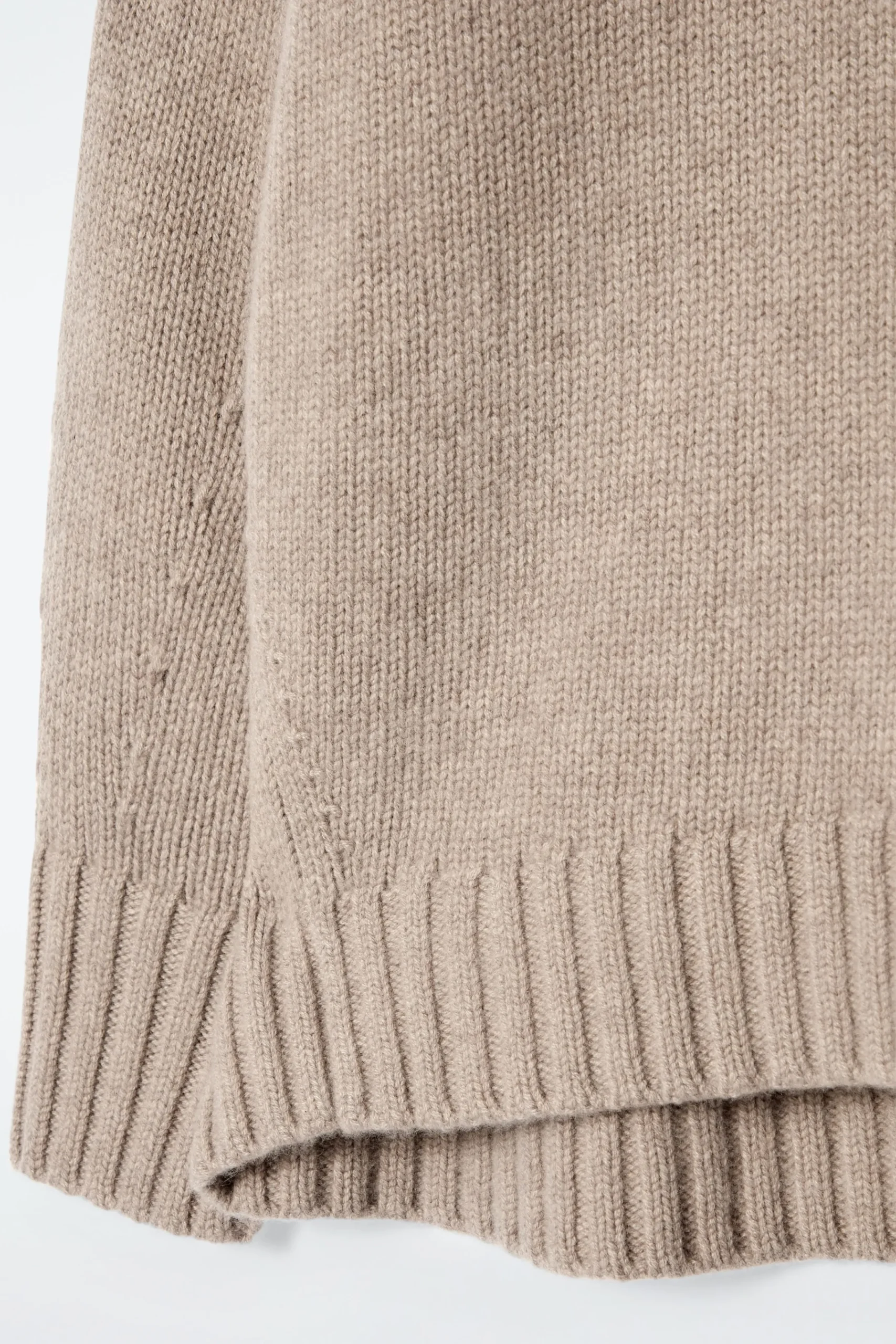 Damen COS Kaschmir | Strickmode*GROBSTRICKPULLOVER AUS KASCHMIR