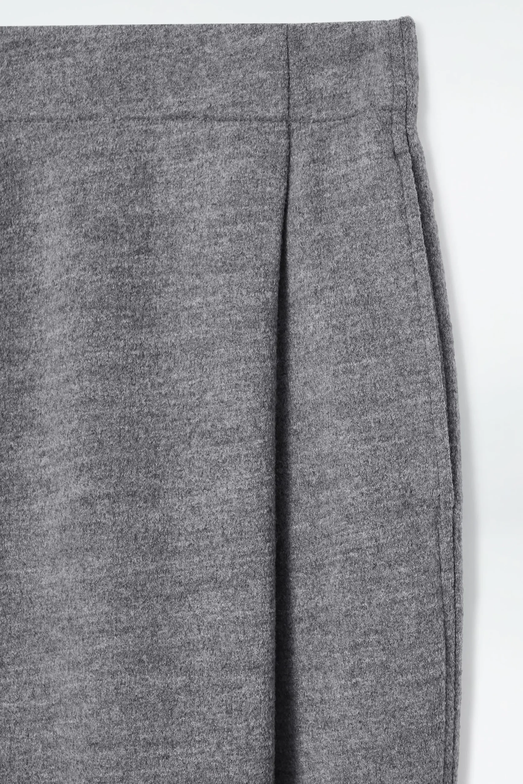 Damen COS Hosen*HOSE AUS KOCHWOLLE MIT BARREL-BEIN