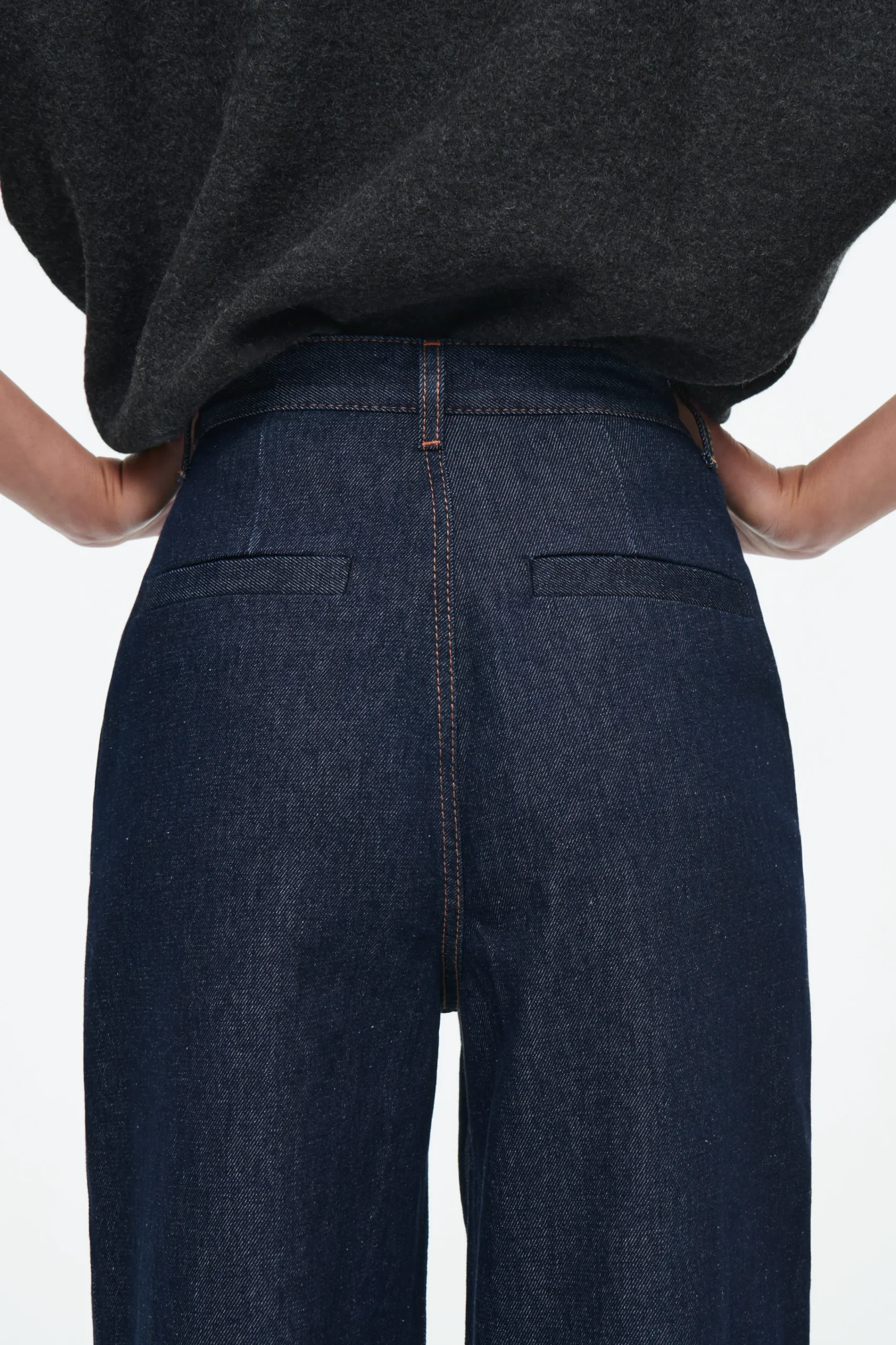 Damen COS Jeans*HOSE AUS RAW DENIM