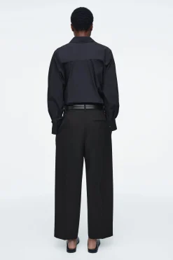 Damen COS Hosen*HOSE AUS WOLL-MIX MIT BARREL-BEIN UND FALTEN