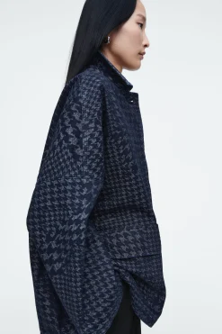 Damen COS Mäntel & Jacken*JEANSJACKE AUS JACQUARD MIT HAHNENTRITTMUSTER