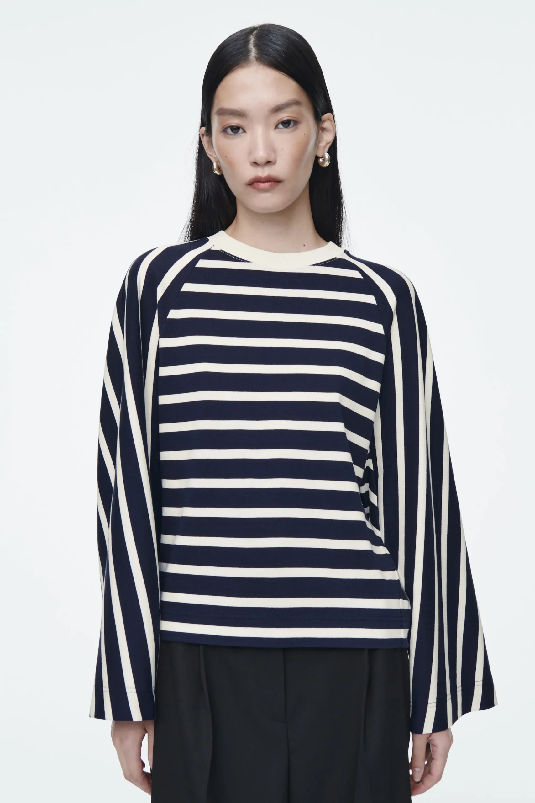 Damen COS Oberteile*KASTENFÖRMIGES LANGARMSHIRT