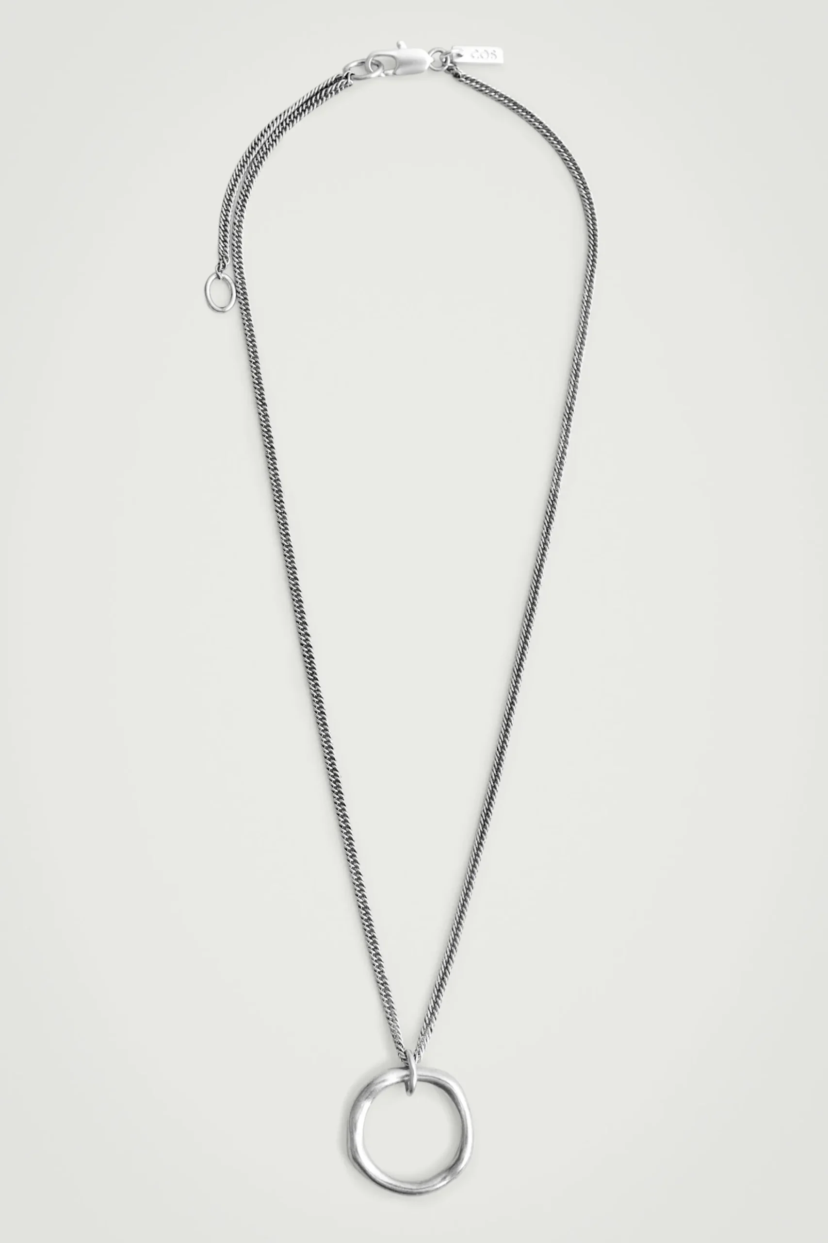 Herren COS Schmuck*KETTE MIT GEHÄMMERTEM KREISFÖRMIGEM ANHÄNGER