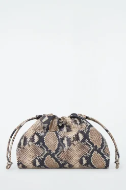 Damen COS Taschen*KLEINE CAVATELLI CLUTCH AUS LEDER
