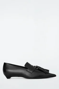 Damen COS Accessoires Aus Leder | Schuhe*LOAFERS AUS LEDER MIT KITTEN-HEEL UND FRANSEN
