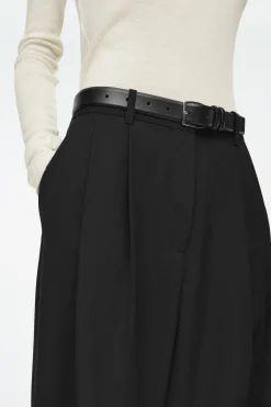 Damen COS Hosen*LOCKERE HOSE AUS TWILL MIT WEITEM BEIN