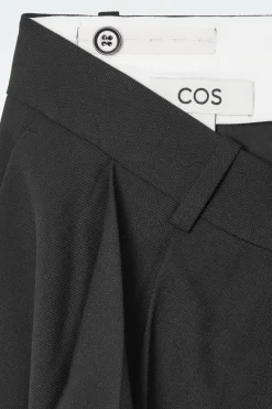 Damen COS Hosen*LOCKERE HOSE AUS TWILL MIT WEITEM BEIN
