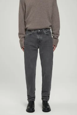 Herren COS Jeans | Hosen*PILLAR SCHMAL ZULAUFENDE JEANS