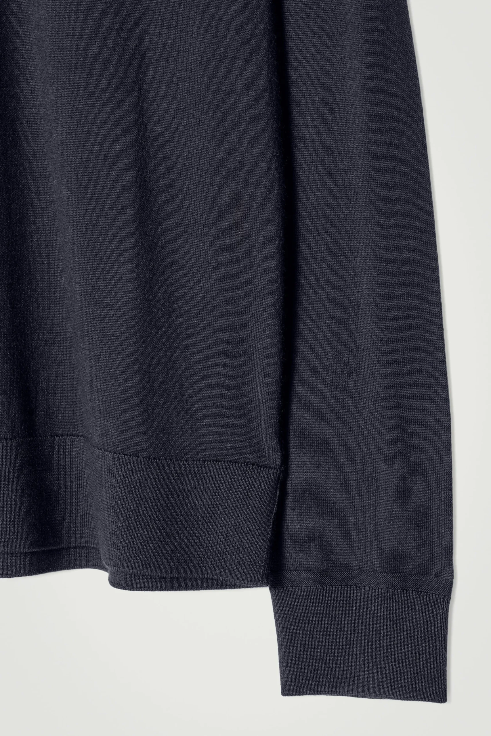 Herren COS Pullover | Strickmode*POLOSHIRT AUS MERINOWOLLE