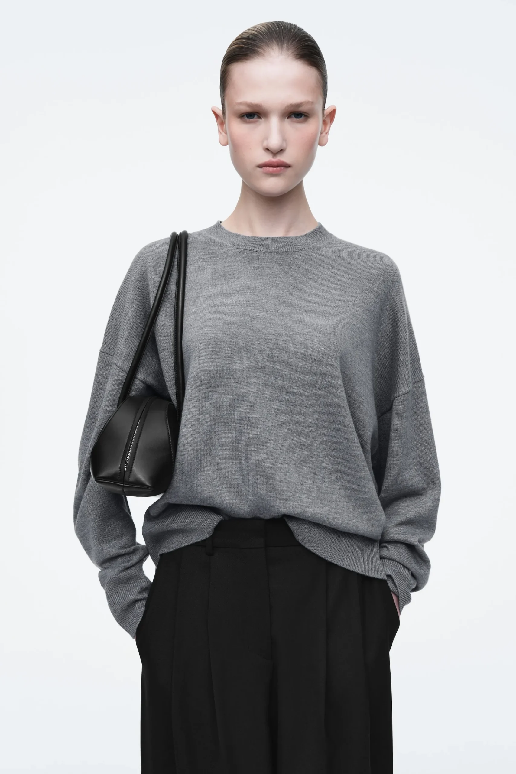 Damen COS Strickmode*PULLOVER AUS MERINOWOLLE MIT RUNDHALSAUSSCHNITT