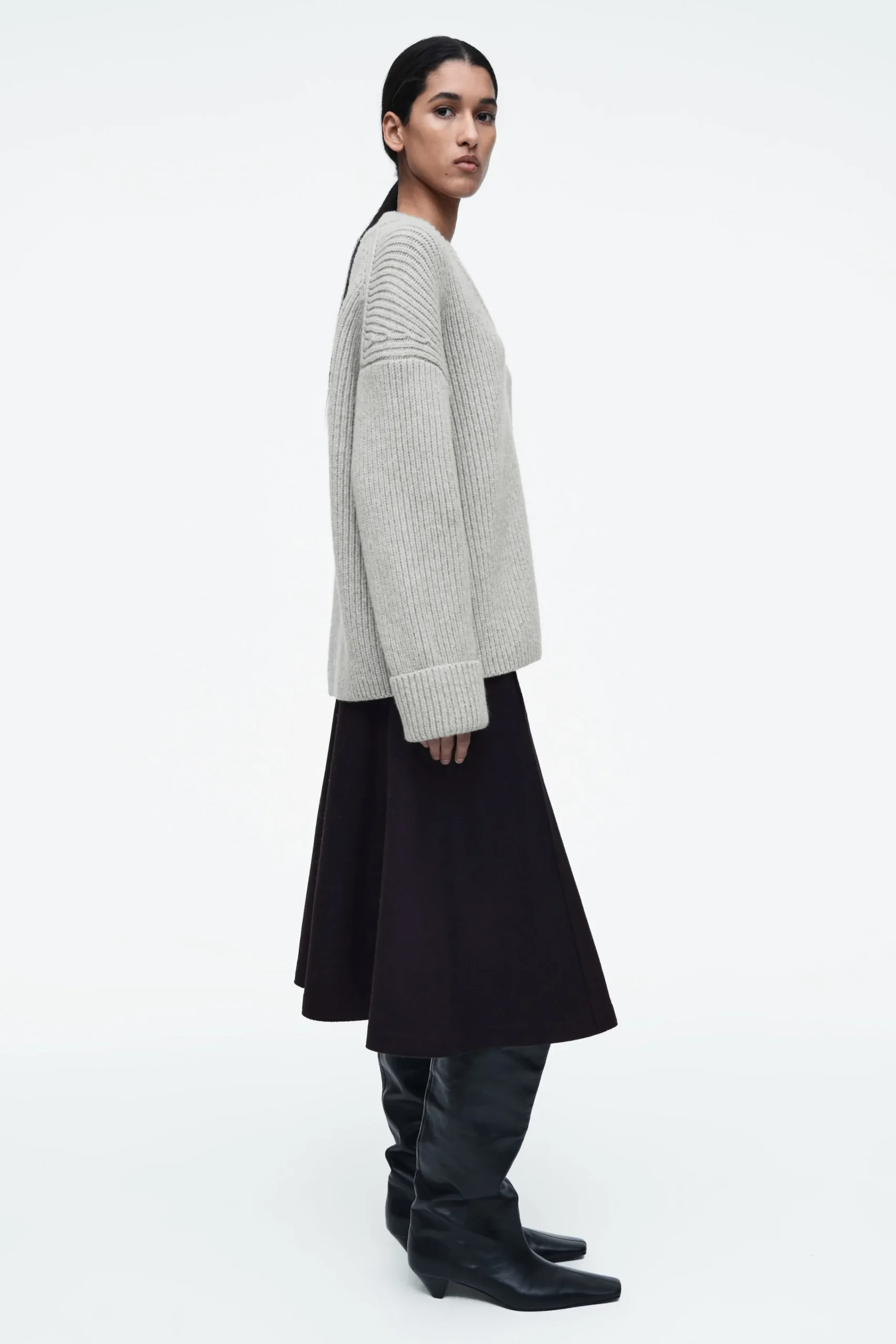 Damen COS Strickmode*PULLOVER AUS MERINOWOLLE MIT V-AUSSCHNITT