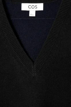Damen COS Oberteile | Strickmode*PULLUNDER AUS DOUBLEFACE-WOLLE MIT V-AUSSCHNITT