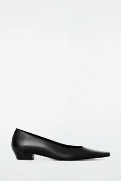 Damen COS Accessoires Aus Leder | Schuhe*PUMPS AUS LEDER MIT KARREEFÖRMIGER ZEHENPARTIE