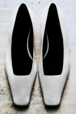 Damen COS Accessoires Aus Leder | Schuhe*PUMPS AUS LEDER MIT KARREEFÖRMIGER ZEHENPARTIE