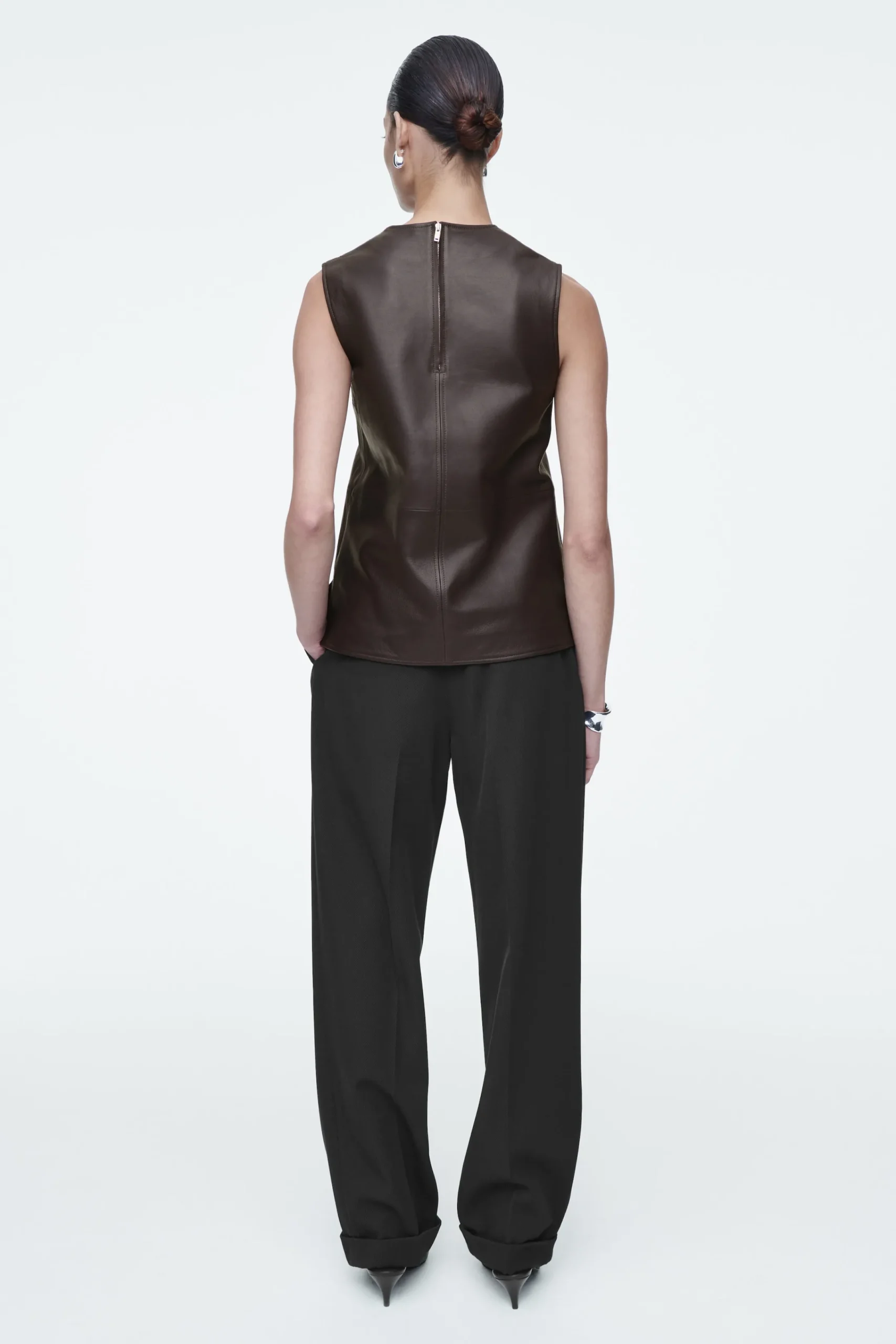Damen COS Oberteile*ÄRMELLOSES OBERTEIL AUS LEDER