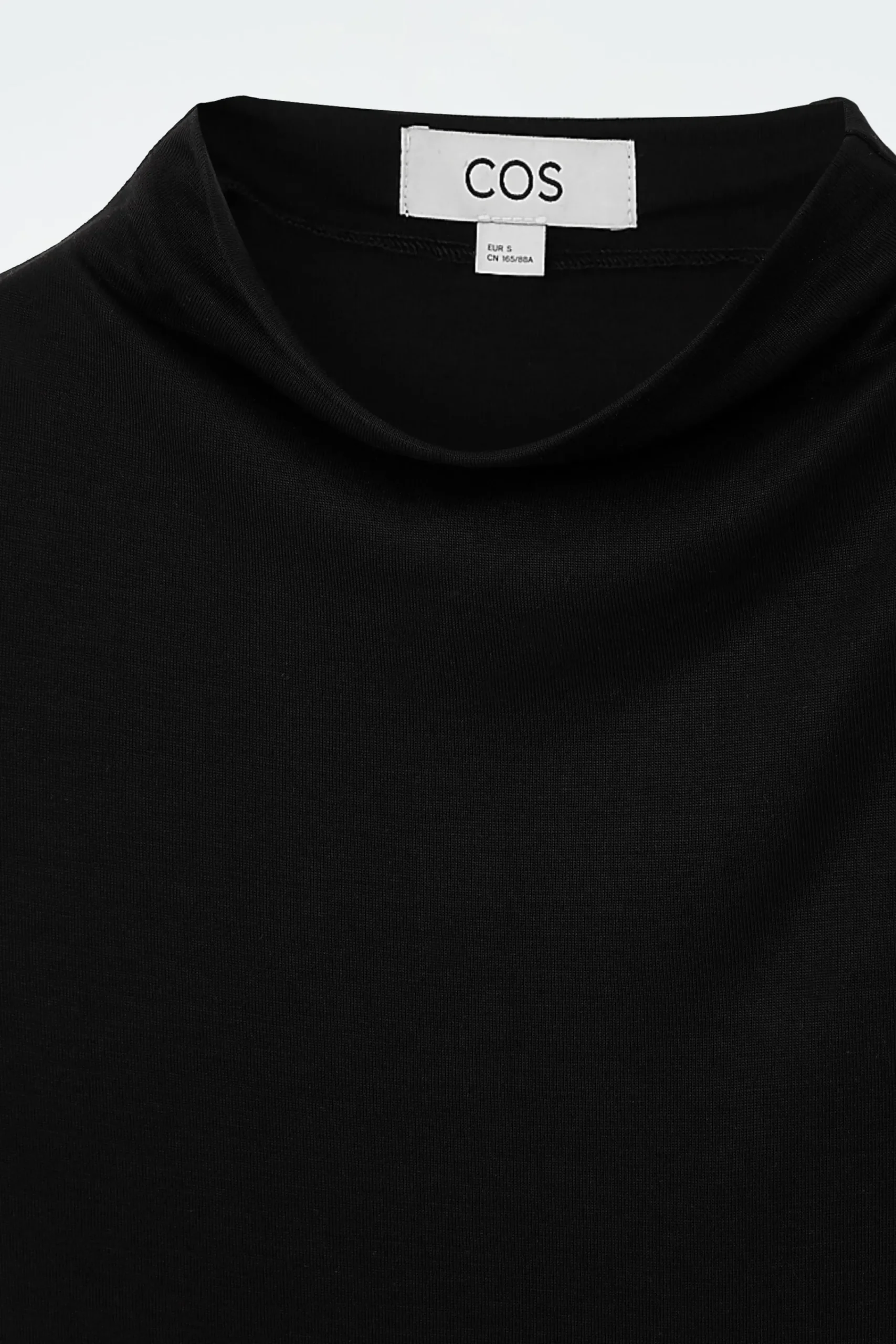 Damen COS Oberteile*ÄRMELLOSES TANKTOP MIT HOHEM KRAGEN