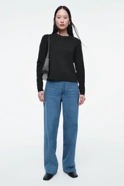 Damen COS T-Shirts | Oberteile*SCHLICHTES LANGARMSHIRT MIT NORMALER PASSFORM
