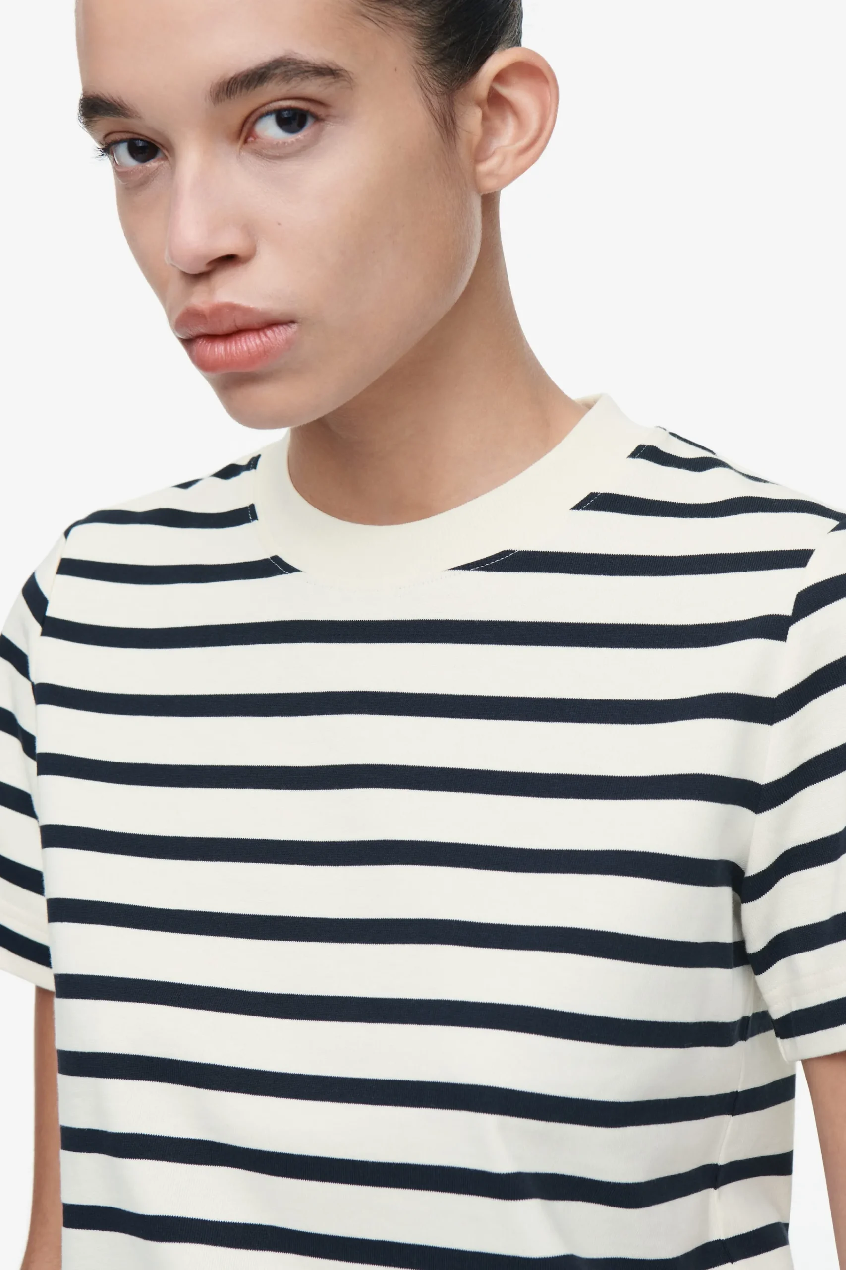 Damen COS T-Shirts | Oberteile*SCHLICHTES T-SHIRT MIT NORMALER PASSFORM