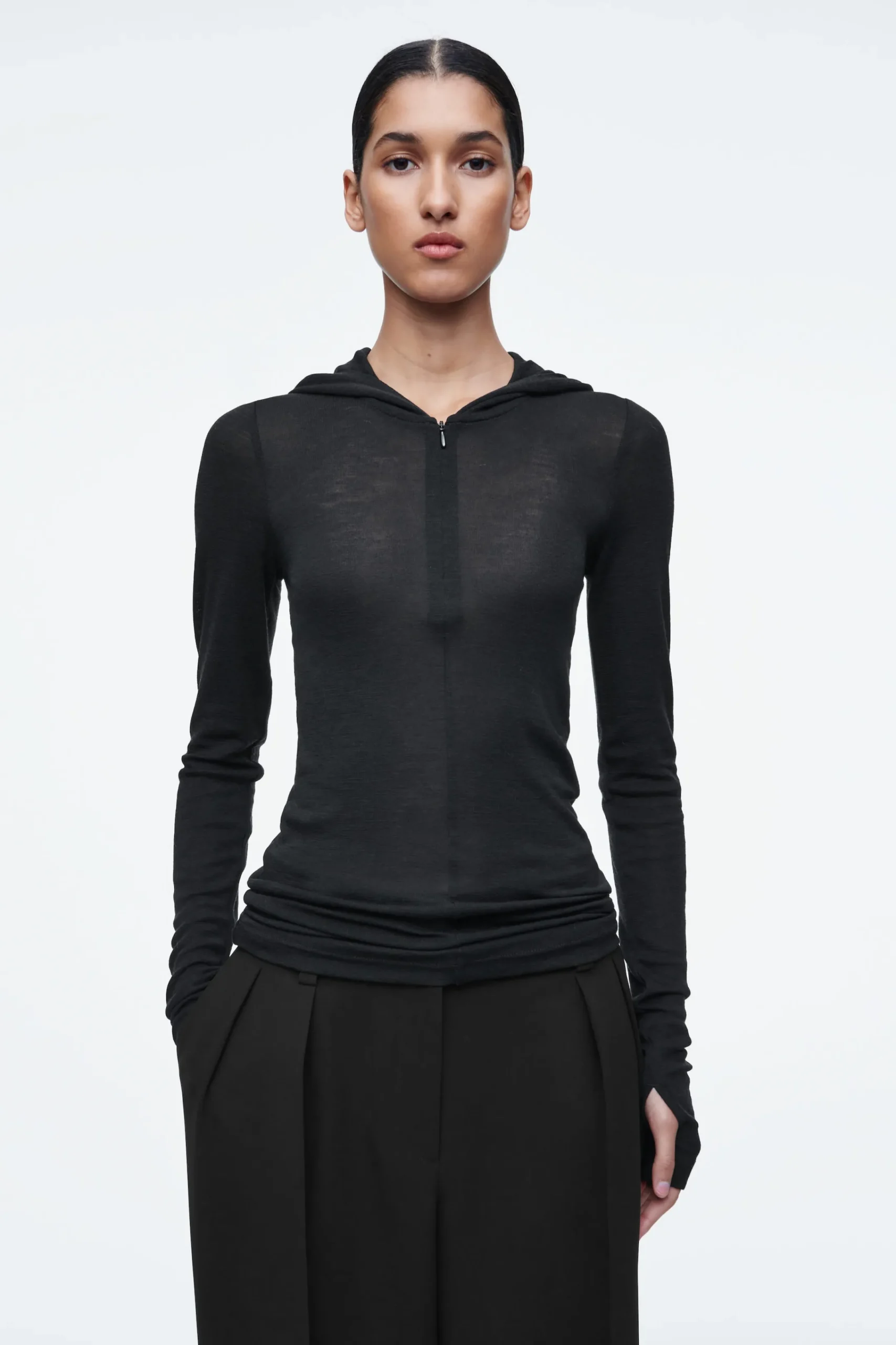 Damen COS Oberteile*SCHMAL GESCHNITTENER KAPUZENPULLOVER AUS WOLLE